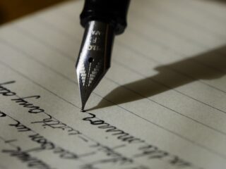 Break Away from Bland: How to Write Content That Pops